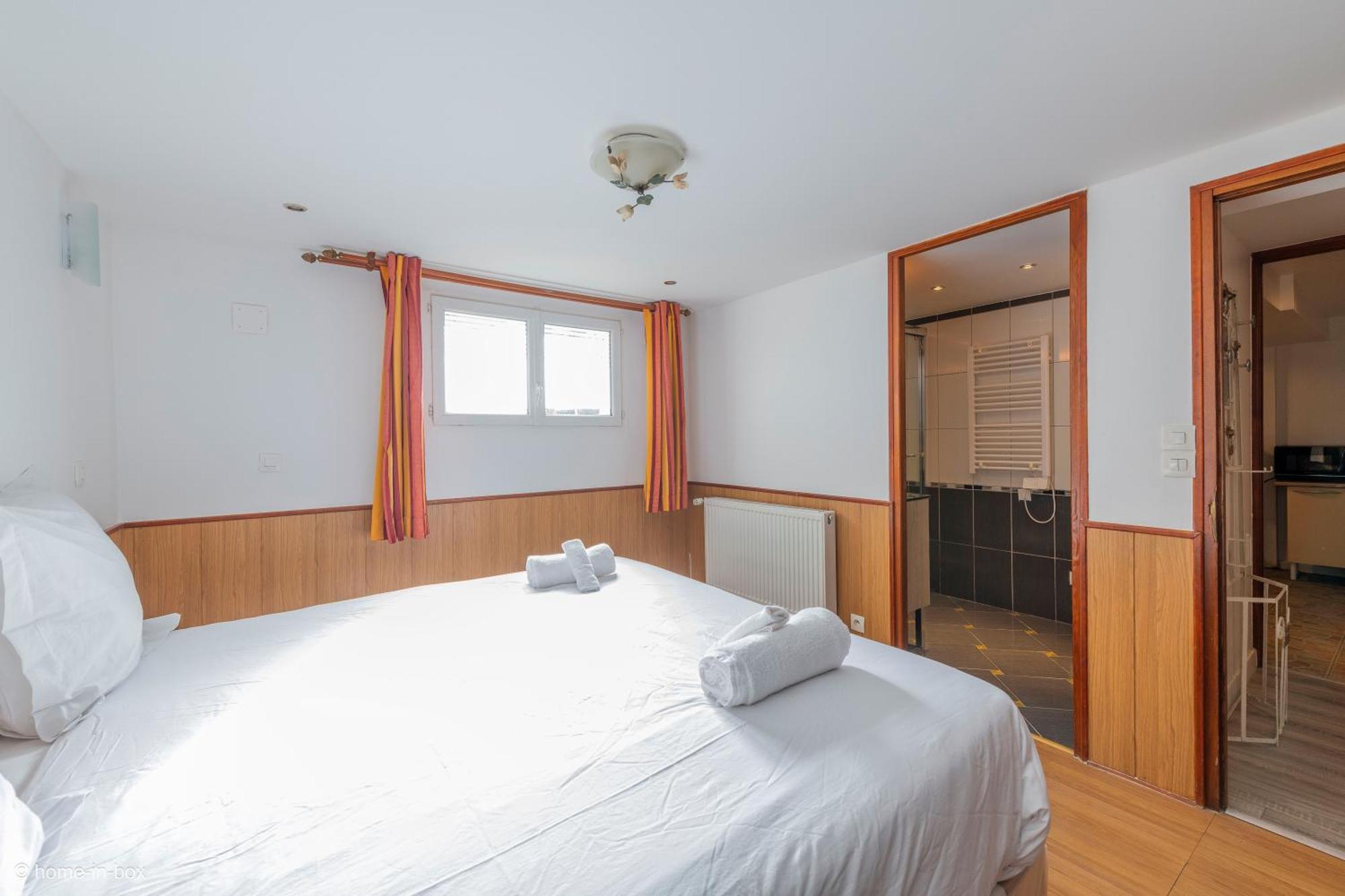 Appartement Spacieux 2 Ch - 2 Sdb - Proche Paris Et Disneyland Noisy-le-Grand Exterior foto