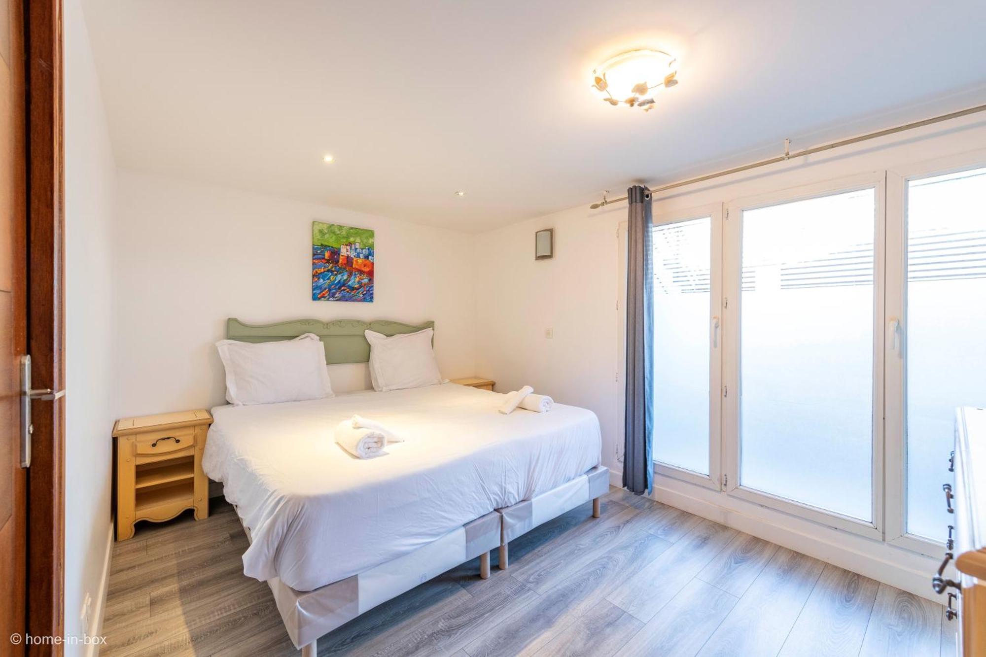 Appartement Spacieux 2 Ch - 2 Sdb - Proche Paris Et Disneyland Noisy-le-Grand Exterior foto